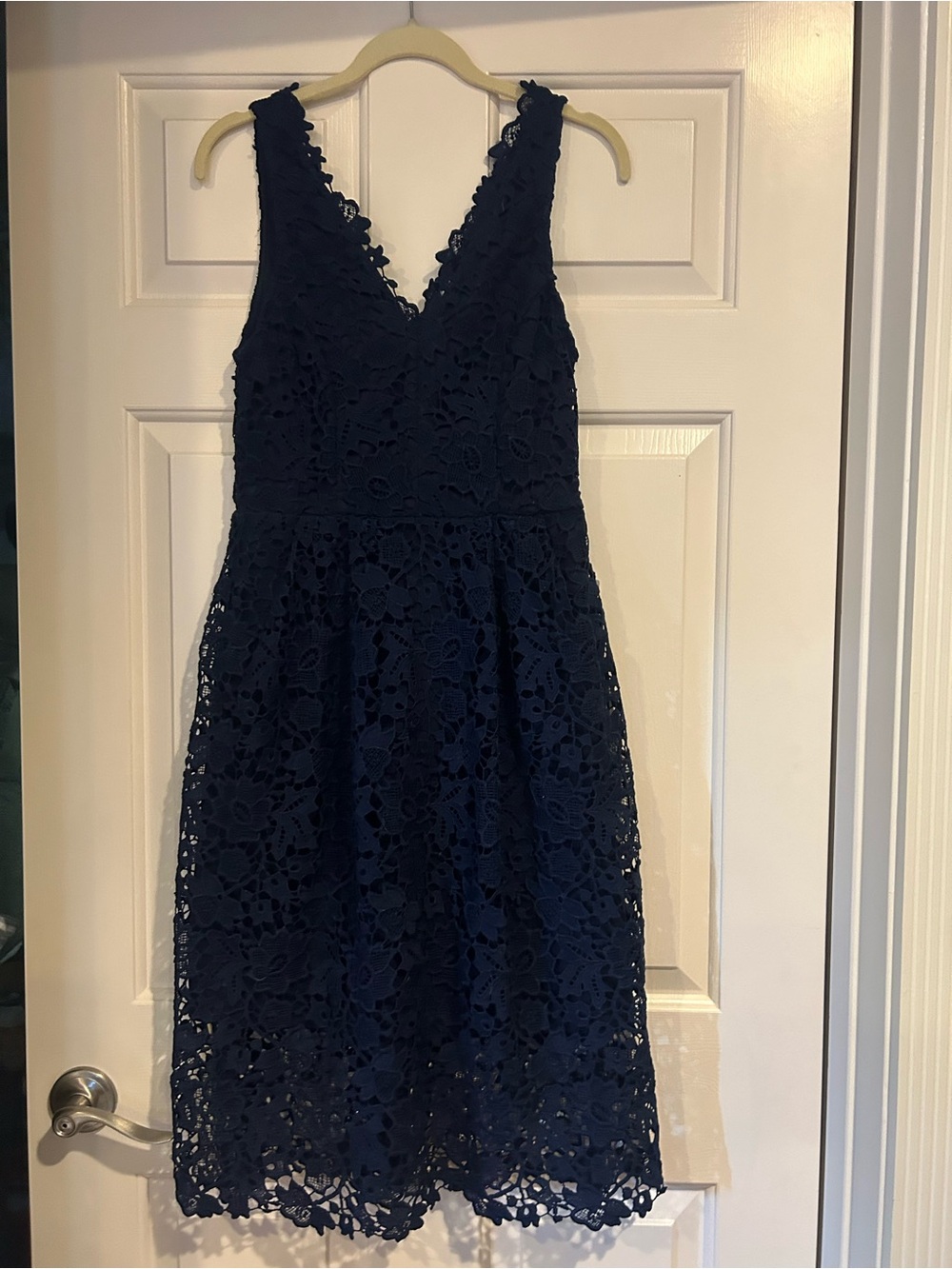 ASTR Women's Navy Lace V-Neck Dress